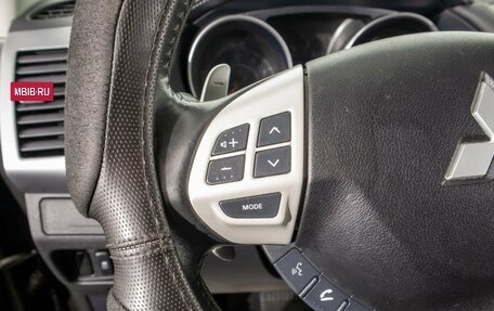 Mitsubishi Outlander III рестайлинг 3, 2011 год, 1 499 000 рублей, 16 фотография