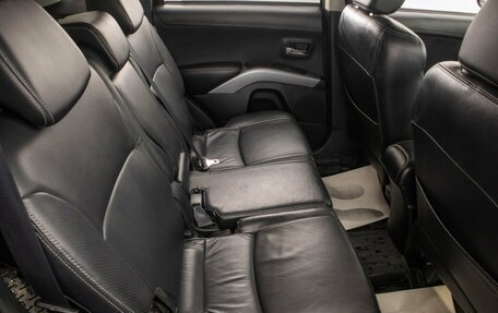 Mitsubishi Outlander III рестайлинг 3, 2011 год, 1 499 000 рублей, 27 фотография