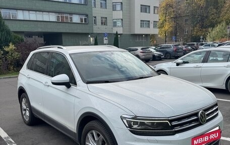 Volkswagen Tiguan II, 2017 год, 2 900 000 рублей, 5 фотография