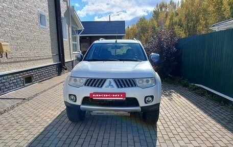 Mitsubishi Pajero Sport II рестайлинг, 2008 год, 1 400 000 рублей, 2 фотография