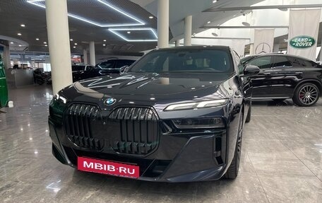 BMW 7 серия, 2023 год, 14 000 000 рублей, 12 фотография