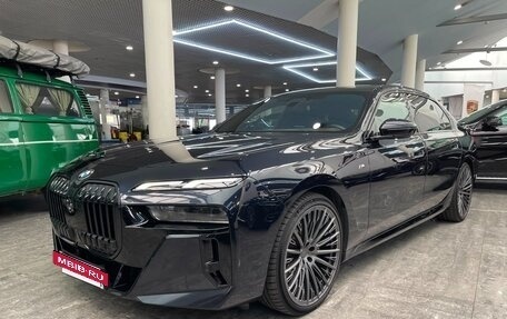 BMW 7 серия, 2023 год, 14 000 000 рублей, 15 фотография