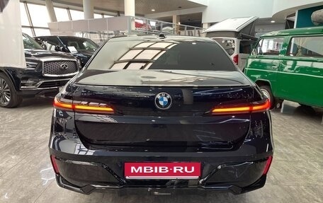 BMW 7 серия, 2023 год, 14 000 000 рублей, 11 фотография