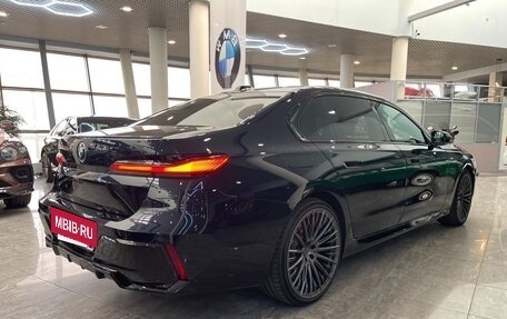 BMW 7 серия, 2023 год, 14 000 000 рублей, 17 фотография