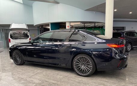 BMW 7 серия, 2023 год, 14 000 000 рублей, 28 фотография