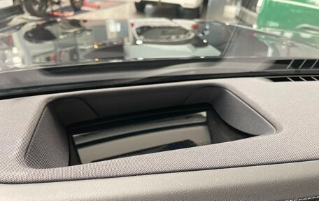 BMW 7 серия, 2023 год, 14 000 000 рублей, 32 фотография