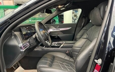 BMW 7 серия, 2023 год, 14 000 000 рублей, 37 фотография