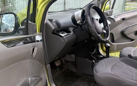 Chevrolet Spark III, 2011 год, 690 000 рублей, 10 фотография