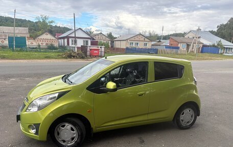 Chevrolet Spark III, 2011 год, 690 000 рублей, 4 фотография