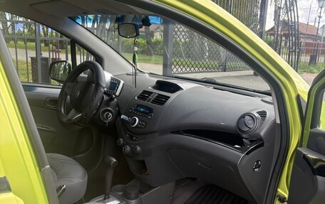 Chevrolet Spark III, 2011 год, 690 000 рублей, 6 фотография