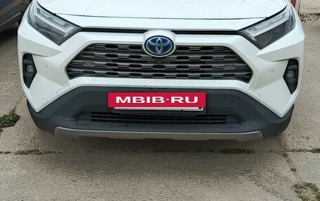 Toyota RAV4, 2023 год, 4 600 000 рублей, 14 фотография