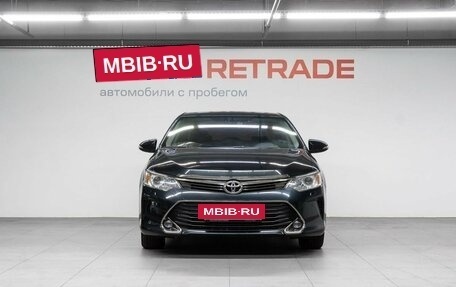 Toyota Camry, 2017 год, 2 129 000 рублей, 3 фотография