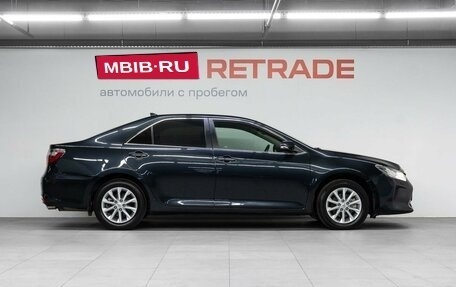 Toyota Camry, 2017 год, 2 129 000 рублей, 5 фотография