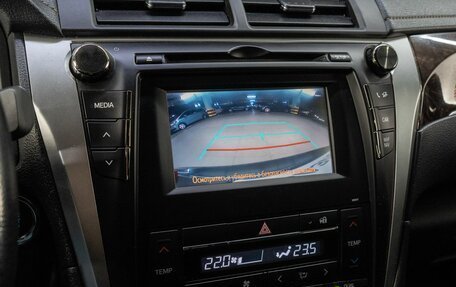 Toyota Camry, 2017 год, 2 129 000 рублей, 21 фотография