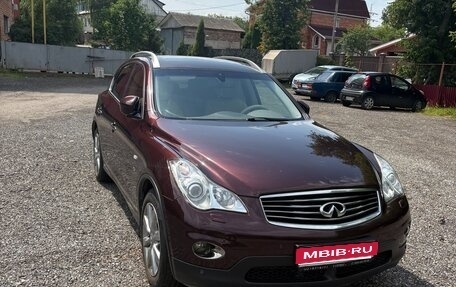 Infiniti QX50 I рестайлинг, 2013 год, 1 800 000 рублей, 1 фотография