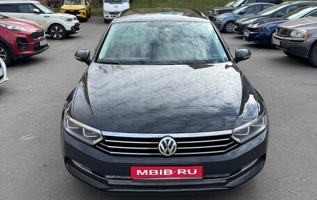 Volkswagen Passat B8 рестайлинг, 2018 год, 1 800 000 рублей, 1 фотография