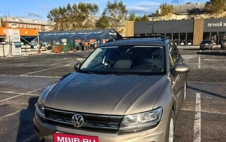 Volkswagen Tiguan II, 2020 год, 1 780 000 рублей, 2 фотография