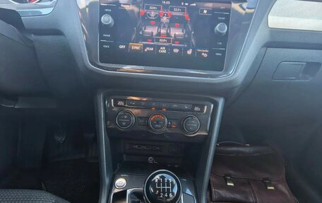 Volkswagen Tiguan II, 2020 год, 1 780 000 рублей, 4 фотография