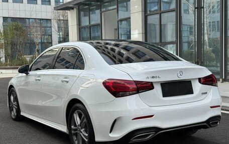 Mercedes-Benz A-Класс, 2022 год, 2 100 000 рублей, 6 фотография