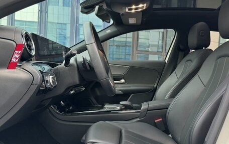 Mercedes-Benz A-Класс, 2022 год, 2 100 000 рублей, 8 фотография