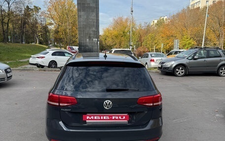 Volkswagen Passat B8 рестайлинг, 2018 год, 1 800 000 рублей, 4 фотография