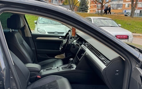 Volkswagen Passat B8 рестайлинг, 2018 год, 1 800 000 рублей, 12 фотография