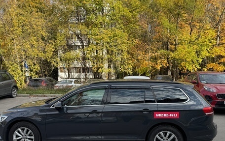 Volkswagen Passat B8 рестайлинг, 2018 год, 1 800 000 рублей, 8 фотография