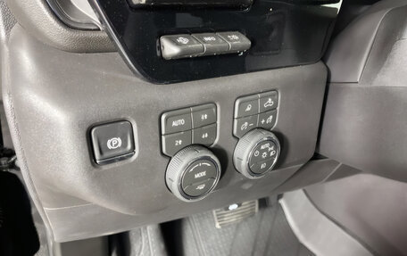 Chevrolet Silverado, 2026 год, 9 826 710 рублей, 20 фотография