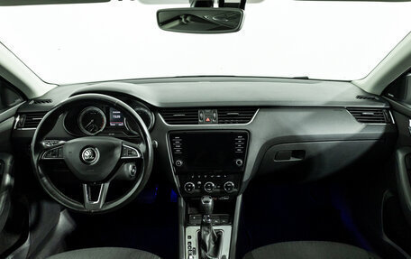 Skoda Octavia, 2018 год, 1 879 700 рублей, 13 фотография