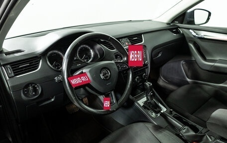 Skoda Octavia, 2018 год, 1 879 700 рублей, 11 фотография