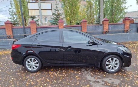 Hyundai Solaris II рестайлинг, 2014 год, 600 000 рублей, 4 фотография