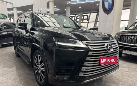 Lexus LX, 2022 год, 13 900 000 рублей, 3 фотография