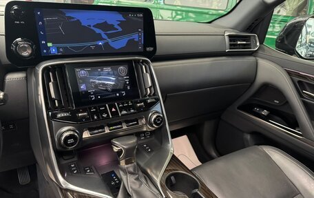 Lexus LX, 2022 год, 13 900 000 рублей, 15 фотография
