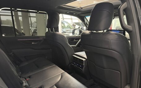 Lexus LX, 2022 год, 13 900 000 рублей, 16 фотография