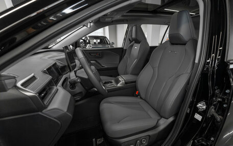 Toyota RAV4, 2026 год, 4 350 000 рублей, 16 фотография