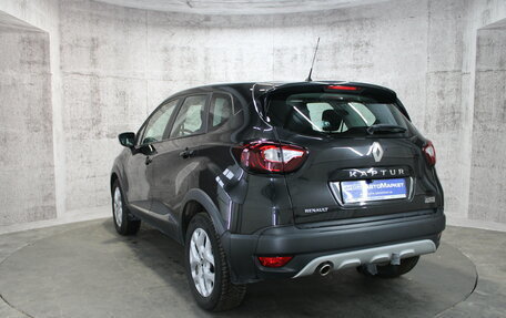 Renault Kaptur I рестайлинг, 2016 год, 1 435 000 рублей, 8 фотография