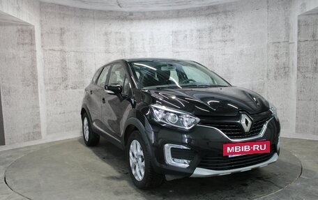 Renault Kaptur I рестайлинг, 2016 год, 1 435 000 рублей, 3 фотография