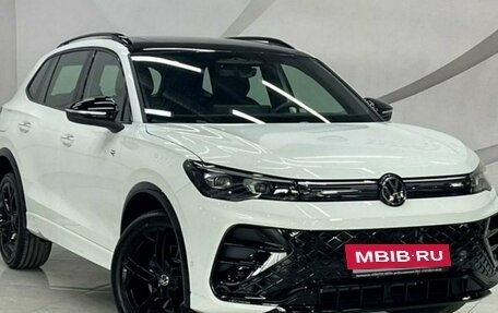 Volkswagen Tiguan II, 2026 год, 5 050 000 рублей, 3 фотография