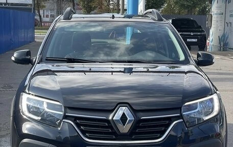 Renault Sandero II рестайлинг, 2018 год, 1 200 000 рублей, 1 фотография