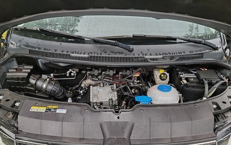 Volkswagen Multivan T6 рестайлинг, 2022 год, 8 000 000 рублей, 6 фотография