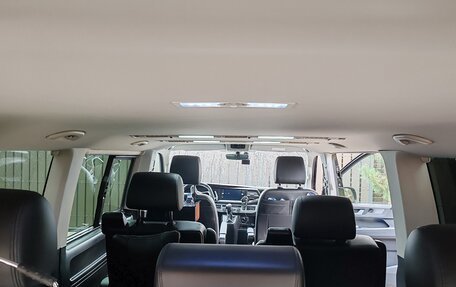 Volkswagen Multivan T6 рестайлинг, 2022 год, 8 000 000 рублей, 9 фотография