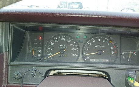 Toyota Crown, 1989 год, 450 000 рублей, 8 фотография