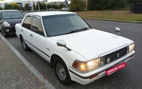 Toyota Crown, 1989 год, 450 000 рублей, 12 фотография