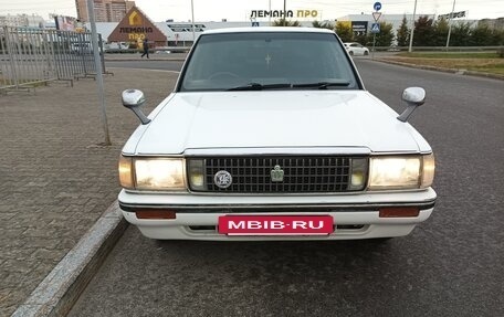 Toyota Crown, 1989 год, 450 000 рублей, 13 фотография