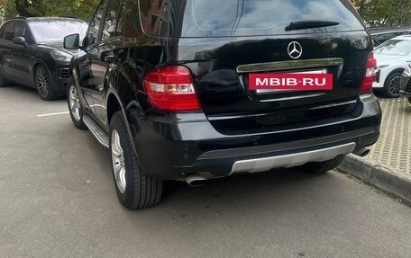 Mercedes-Benz M-Класс, 2005 год, 1 540 000 рублей, 4 фотография