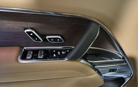 Land Rover Range Rover IV рестайлинг, 2025 год, 22 900 000 рублей, 14 фотография