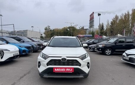 Toyota RAV4, 2019 год, 2 899 000 рублей, 8 фотография