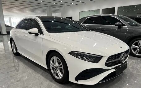 Mercedes-Benz A-Класс, 2023 год, 2 400 008 рублей, 3 фотография