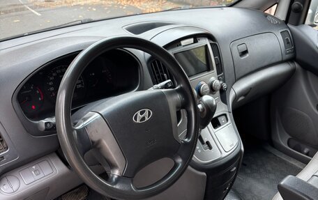 Hyundai Grand Starex Grand Starex I рестайлинг 2, 2010 год, 895 000 рублей, 9 фотография