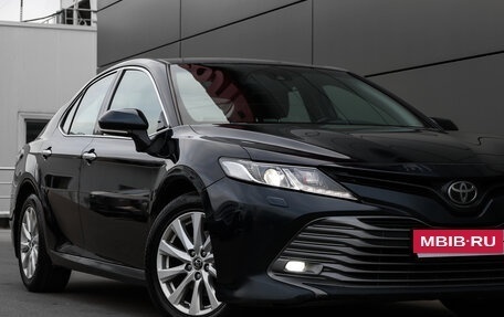 Toyota Camry, 2018 год, 1 598 000 рублей, 22 фотография